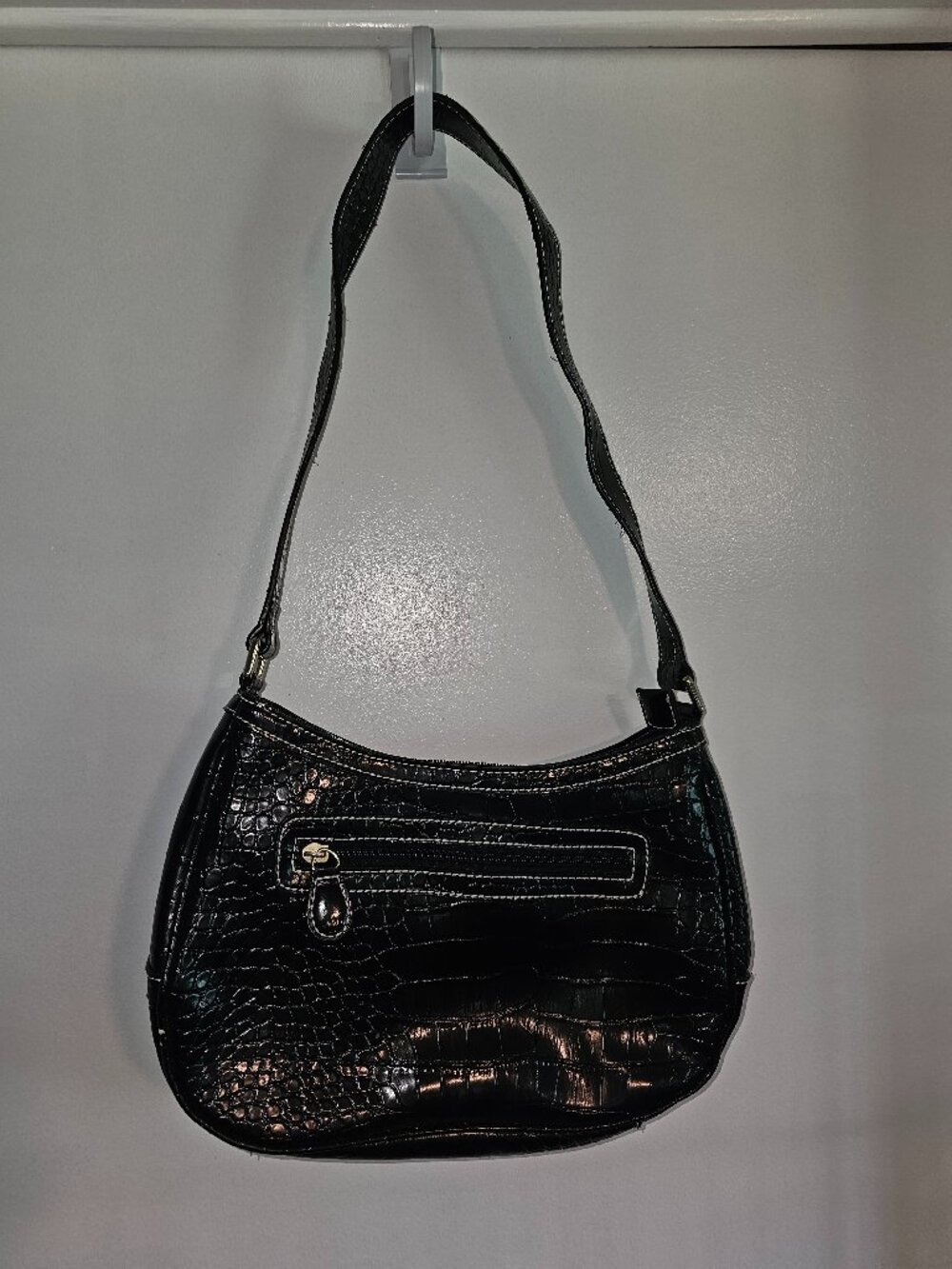 LIZ CLAIBORNE Black Faux Crocodile Shoulder Bag